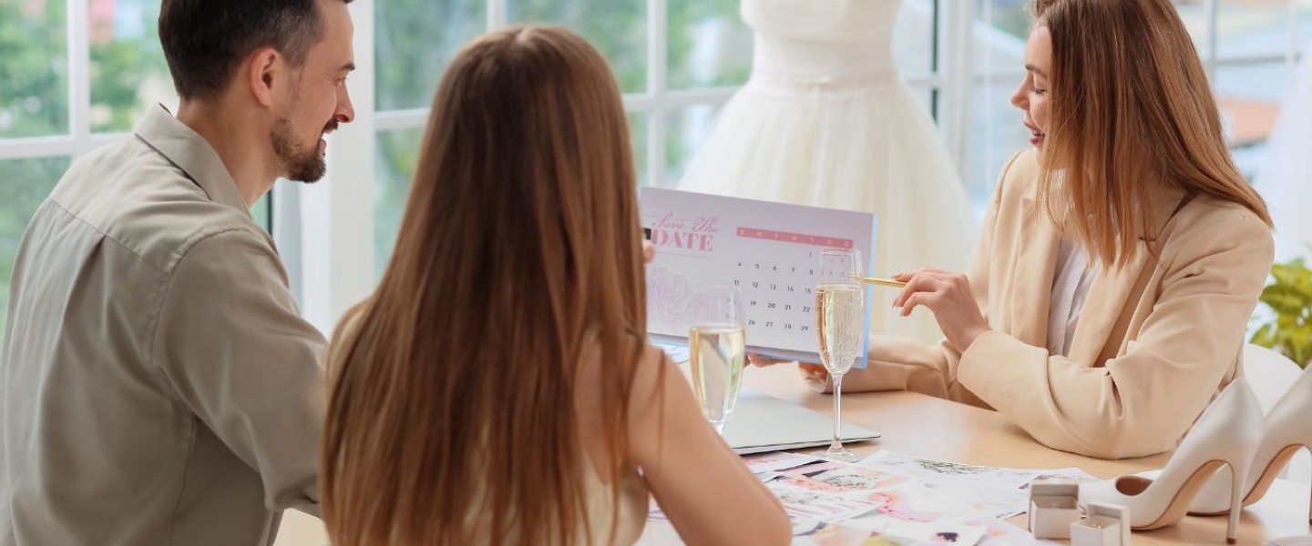 Requisitos para ser Wedding Planner en España Guía 2026 Hiscox
